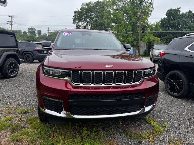 Used 2022 Jeep Grand Cherokee L Limited with VIN 1C4RJKBG7N8579328 for sale in Connersville, IN