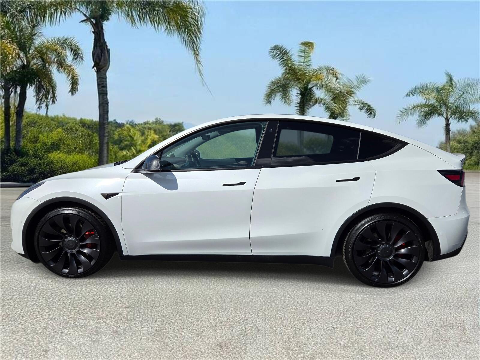 Used 2022 Tesla Model Y Performance with VIN 7SAYGDEF0NF408853 for sale in Downey, CA