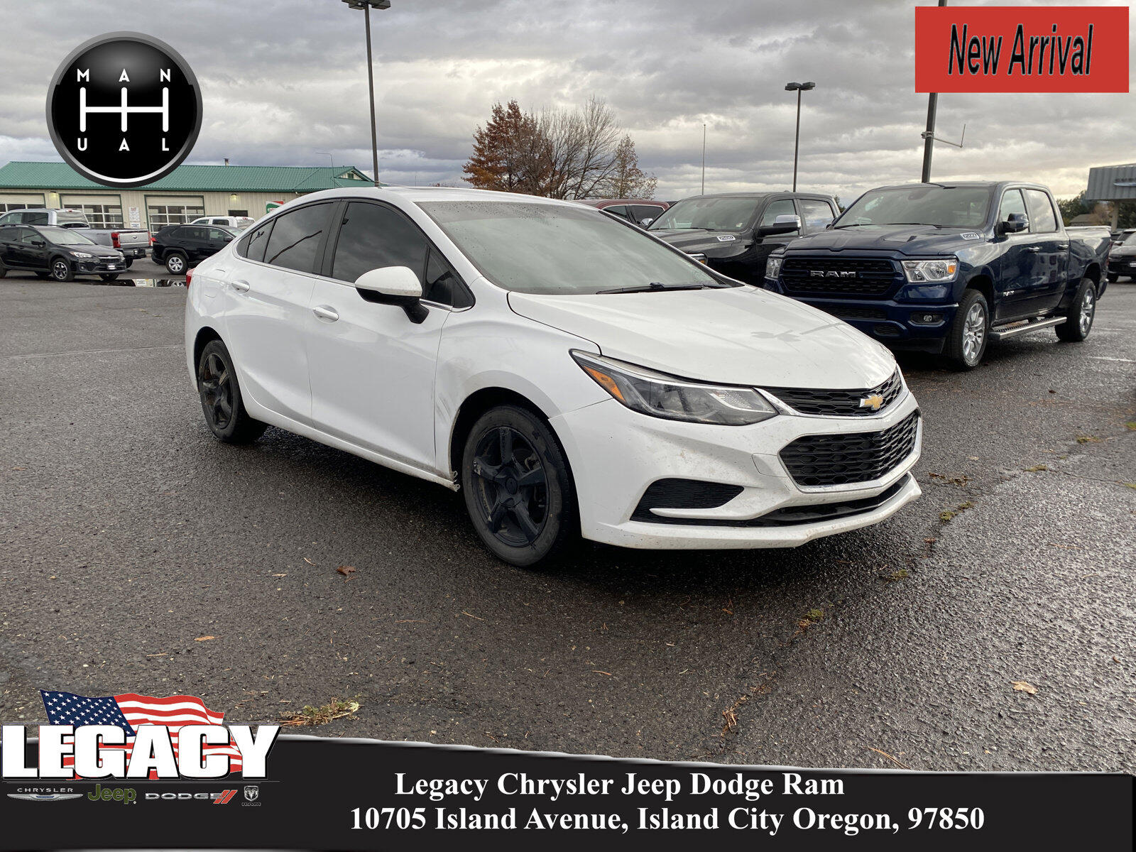 Used 2016 Chevrolet Cruze LT with VIN 1G1BD5SM2G7257648 for sale in Island City, OR