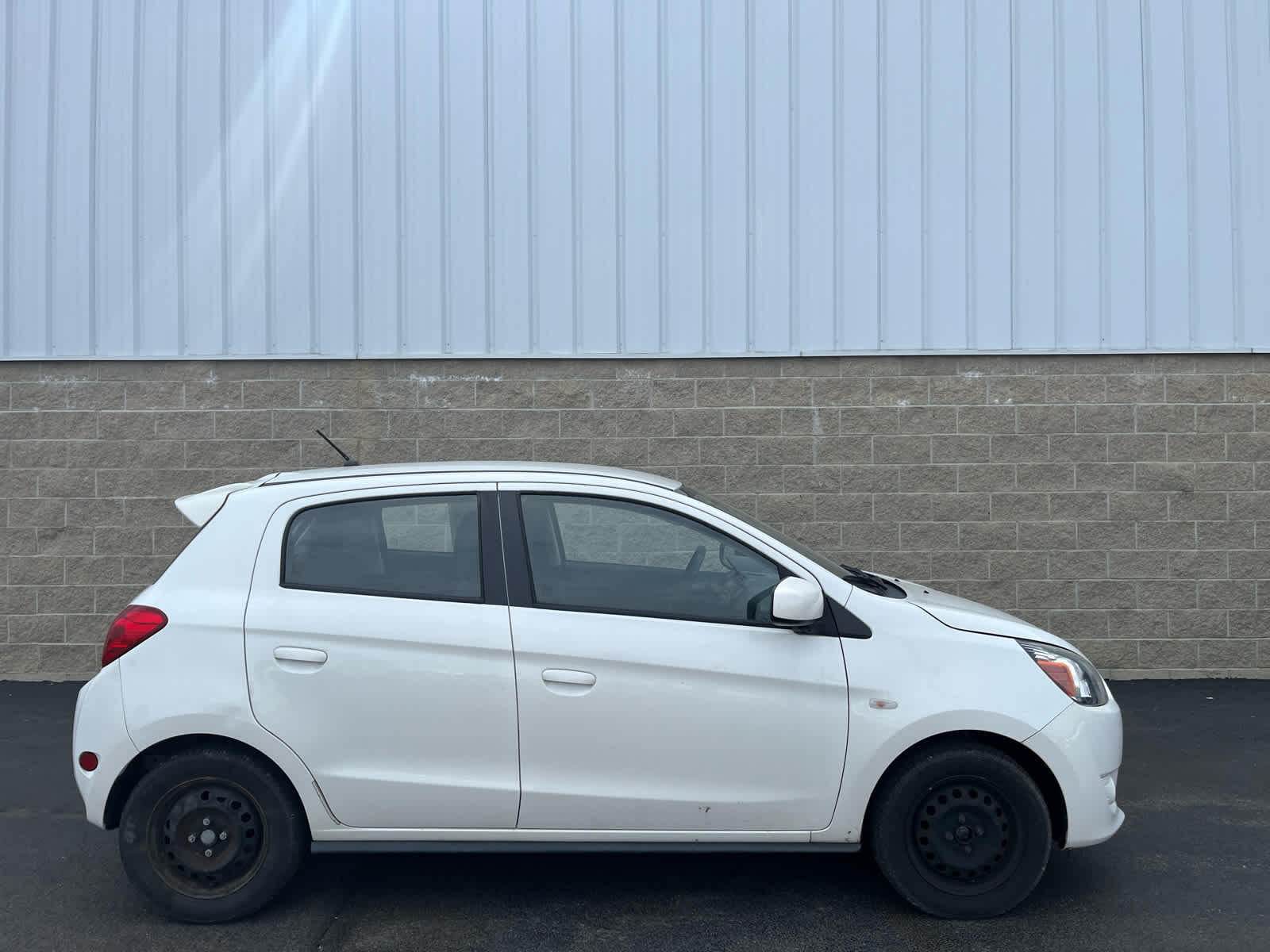 Used 2015 Mitsubishi Mirage DE with VIN ML32A3HJ4FH041281 for sale in Wilmington, OH