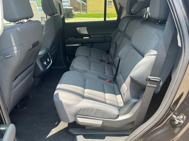 2025 Ford Expedition Active - Photo 16