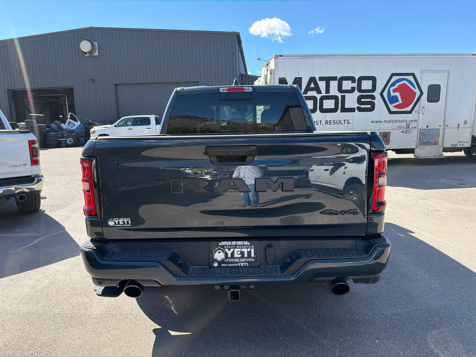 2026 RAM 1500 Express - Photo 10