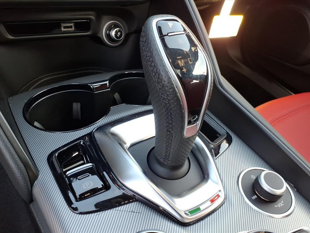 2026 Alfa Romeo Giulia Base - Photo 20