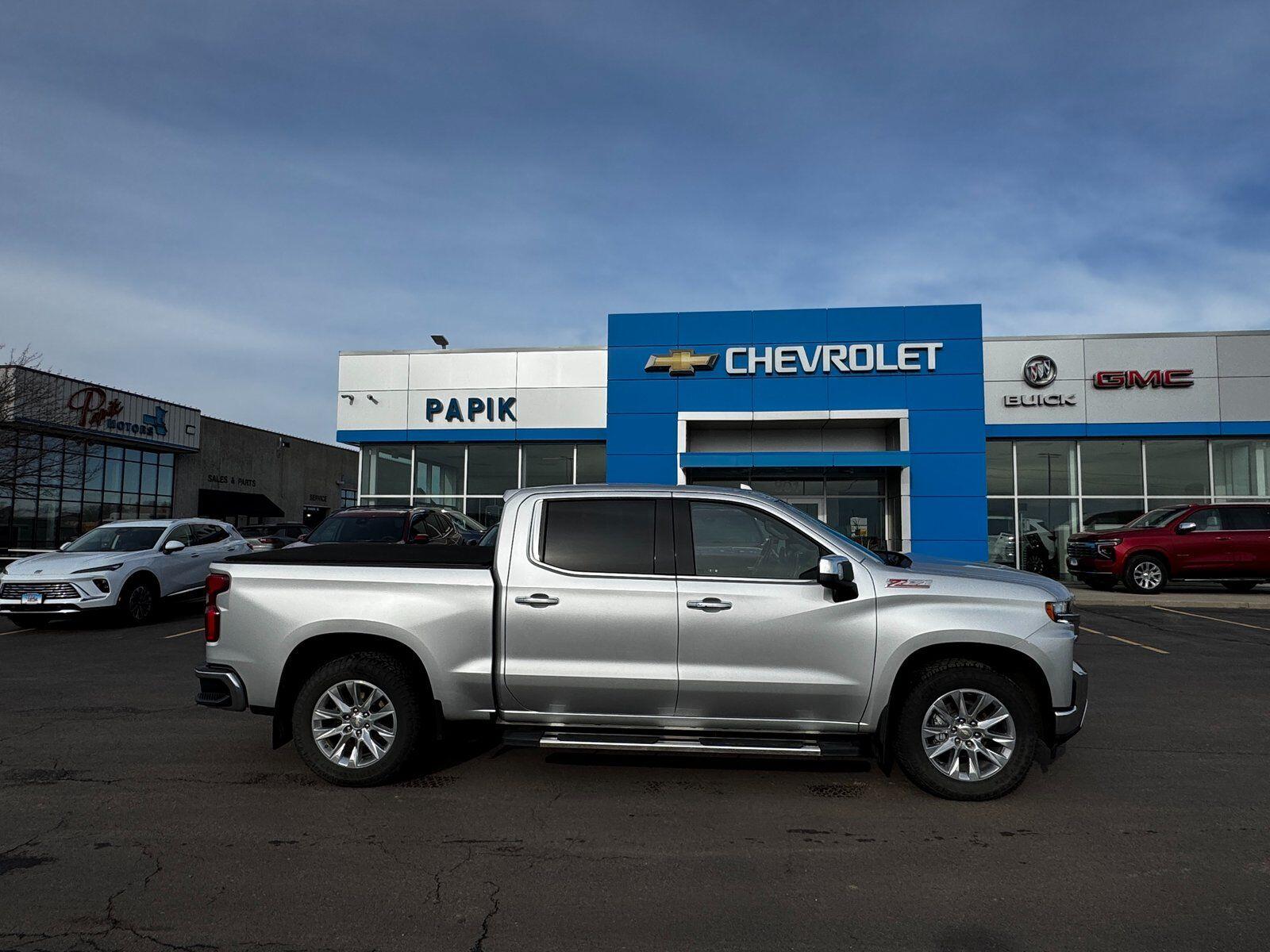 Used 2022 Chevrolet Silverado 1500 Limited LTZ with VIN 3GCUYGEL0NG212776 for sale in Luverne, Minnesota