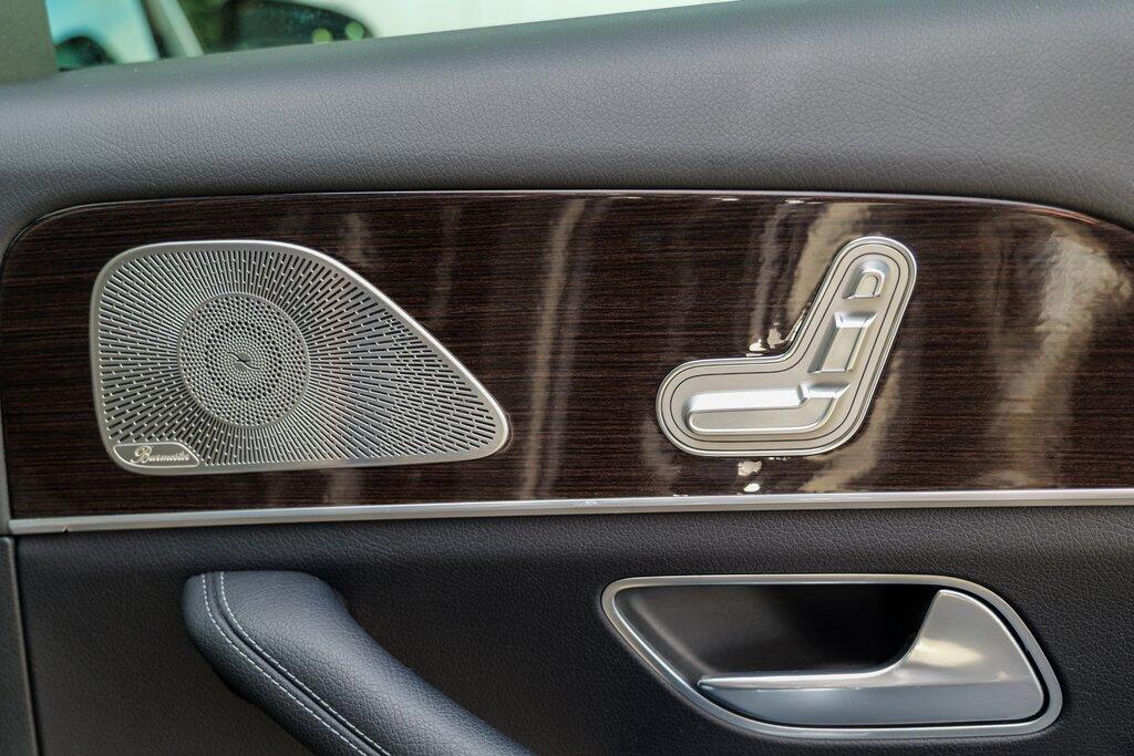 2025 Mercedes-Benz GLS Base - Photo 29