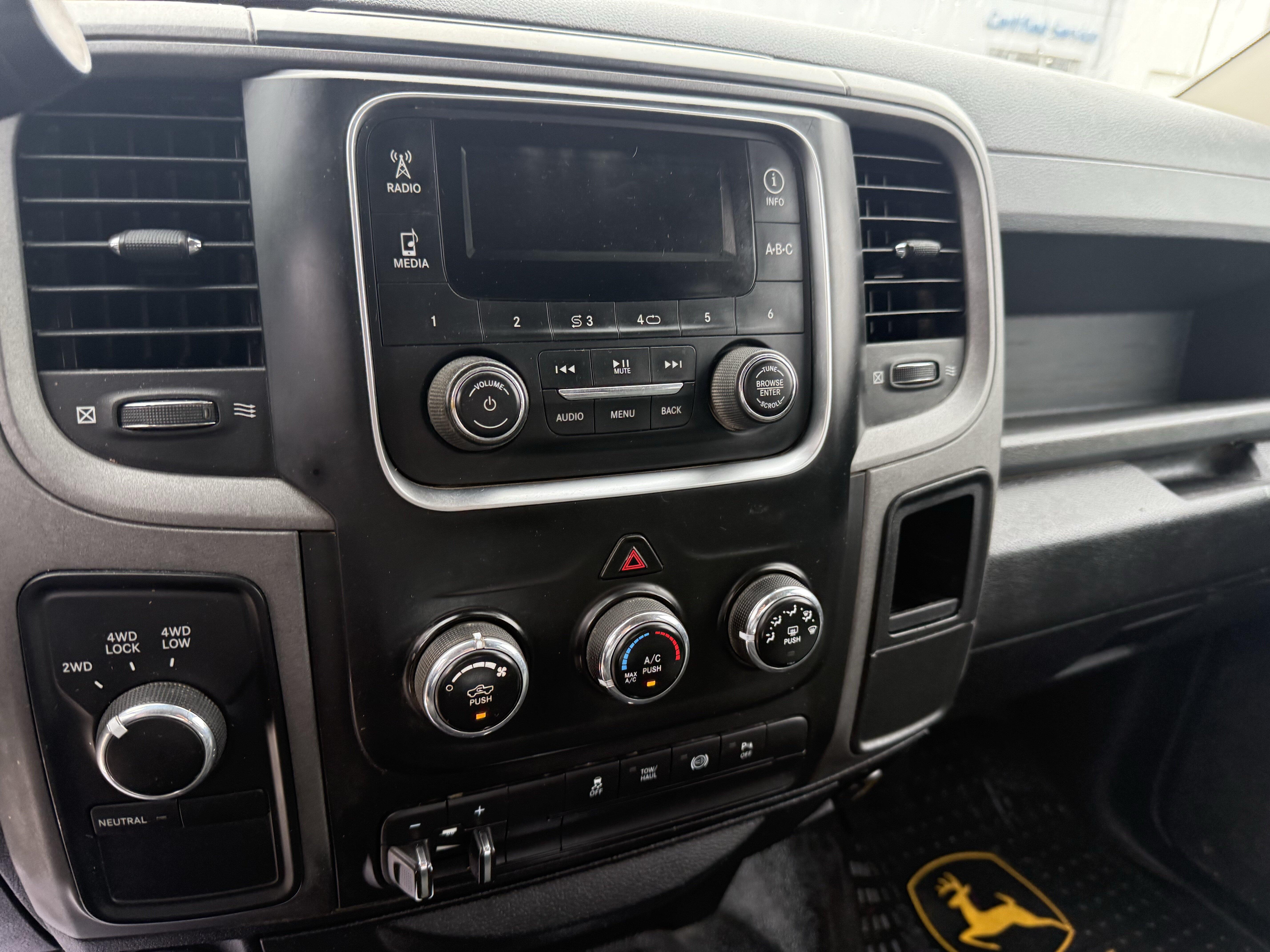 2014 RAM Ram 2500 Pickup Tradesman - Photo 12