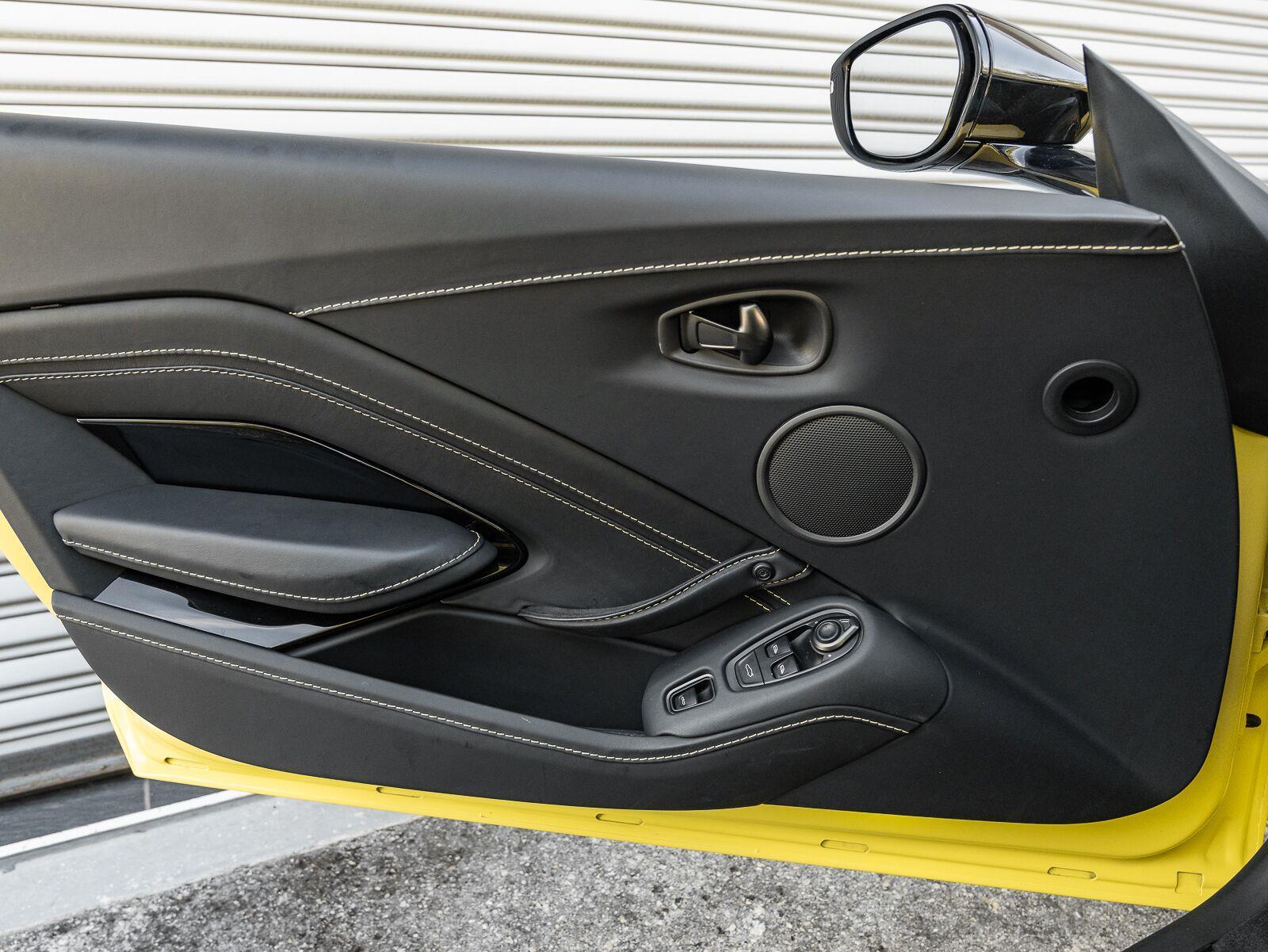 Used 2023 Aston Martin Vantage 