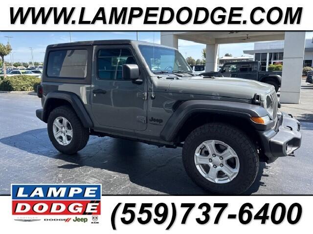 2022 Jeep Wrangler Sport S's photo