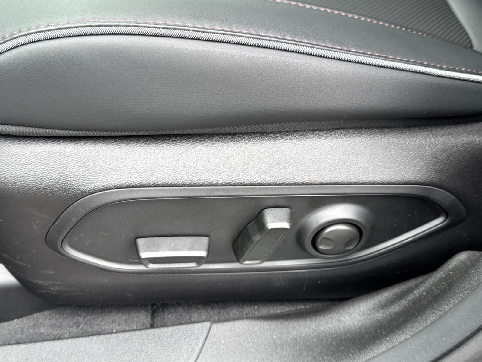 2025 Jeep Wagoneer S Limited - Photo 18