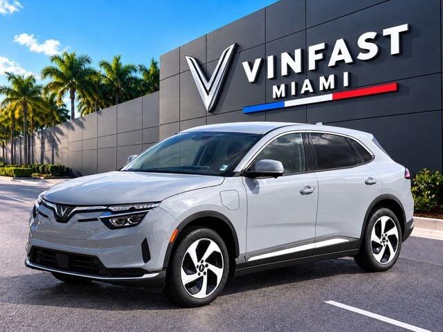 2027 VinFast VF 8 Eco AWD