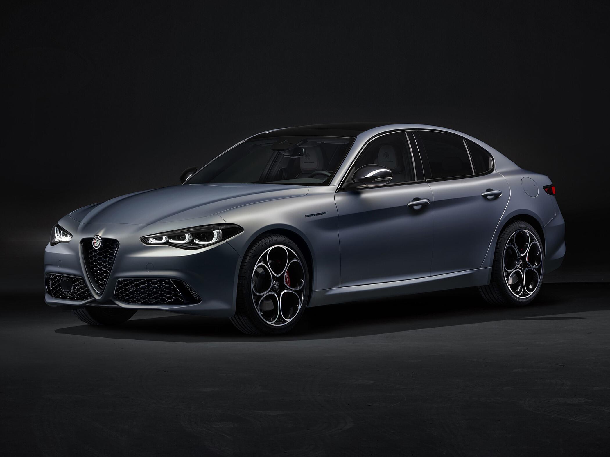 2024 Alfa Romeo Giulia Veloce AWD's photo