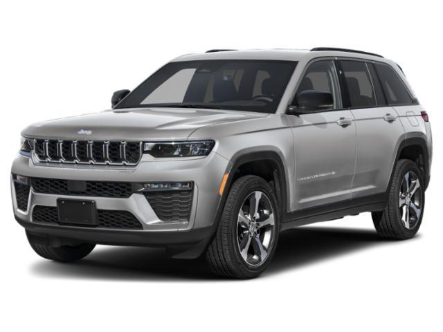 2026 Jeep Grand Cherokee Laredo Altitude 4x4's photo
