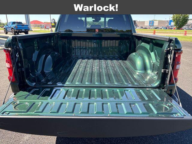 2026 RAM 1500 Warlock - Photo 8