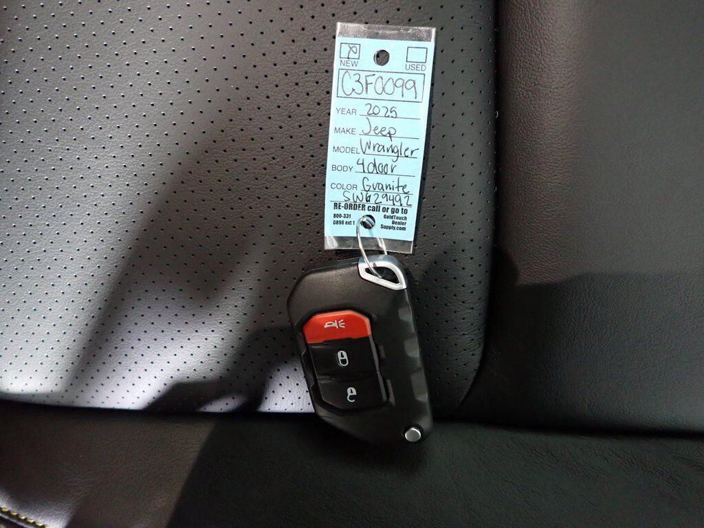 2025 Jeep Wrangler 4-Door Sport S - Photo 34