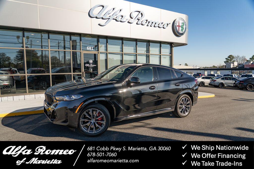 2025 BMW X6 40i's photo