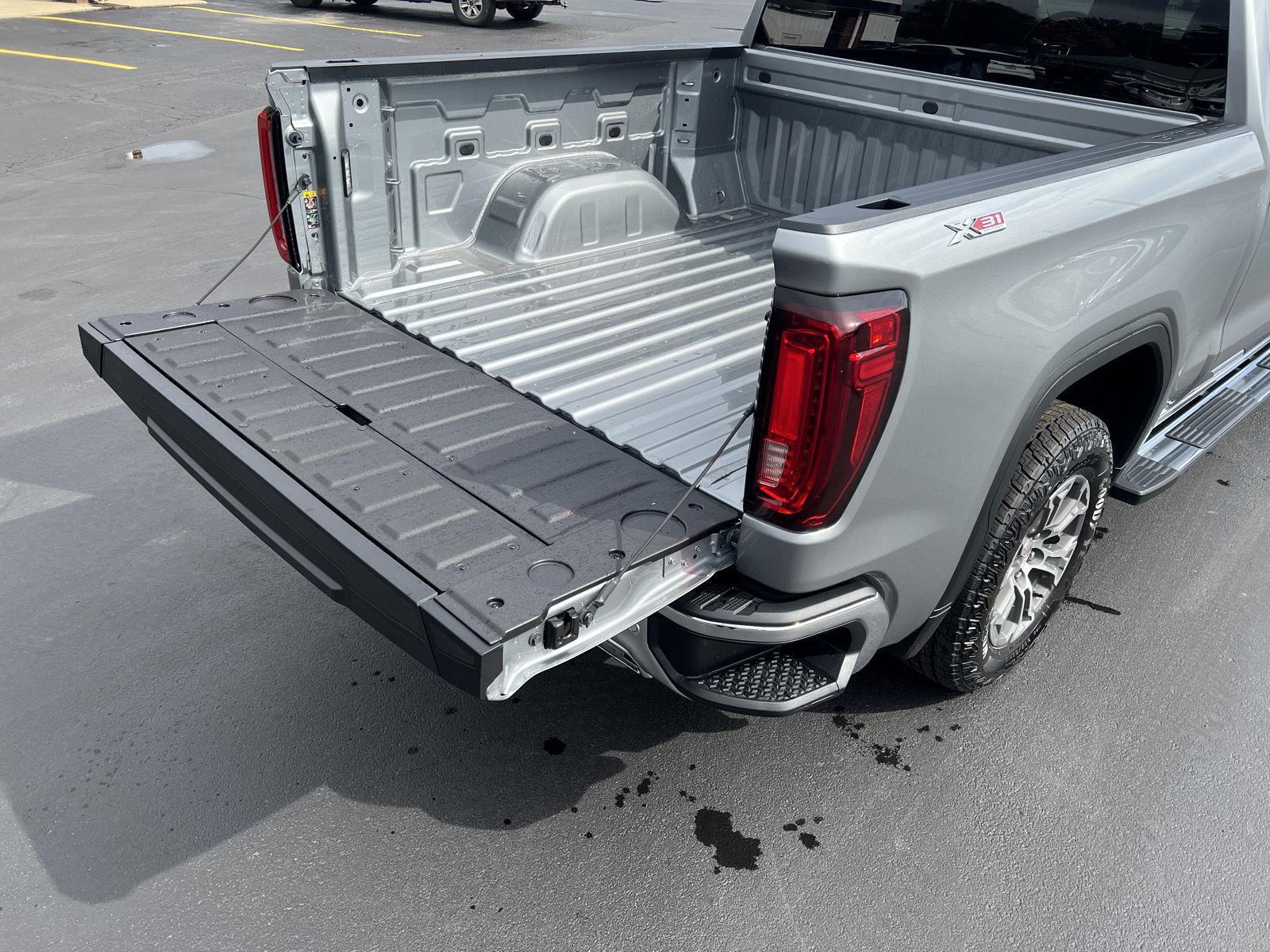 2026 GMC Sierra 1500 SLT - Photo 54