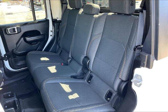 2025 Jeep Gladiator Willys - Photo 24
