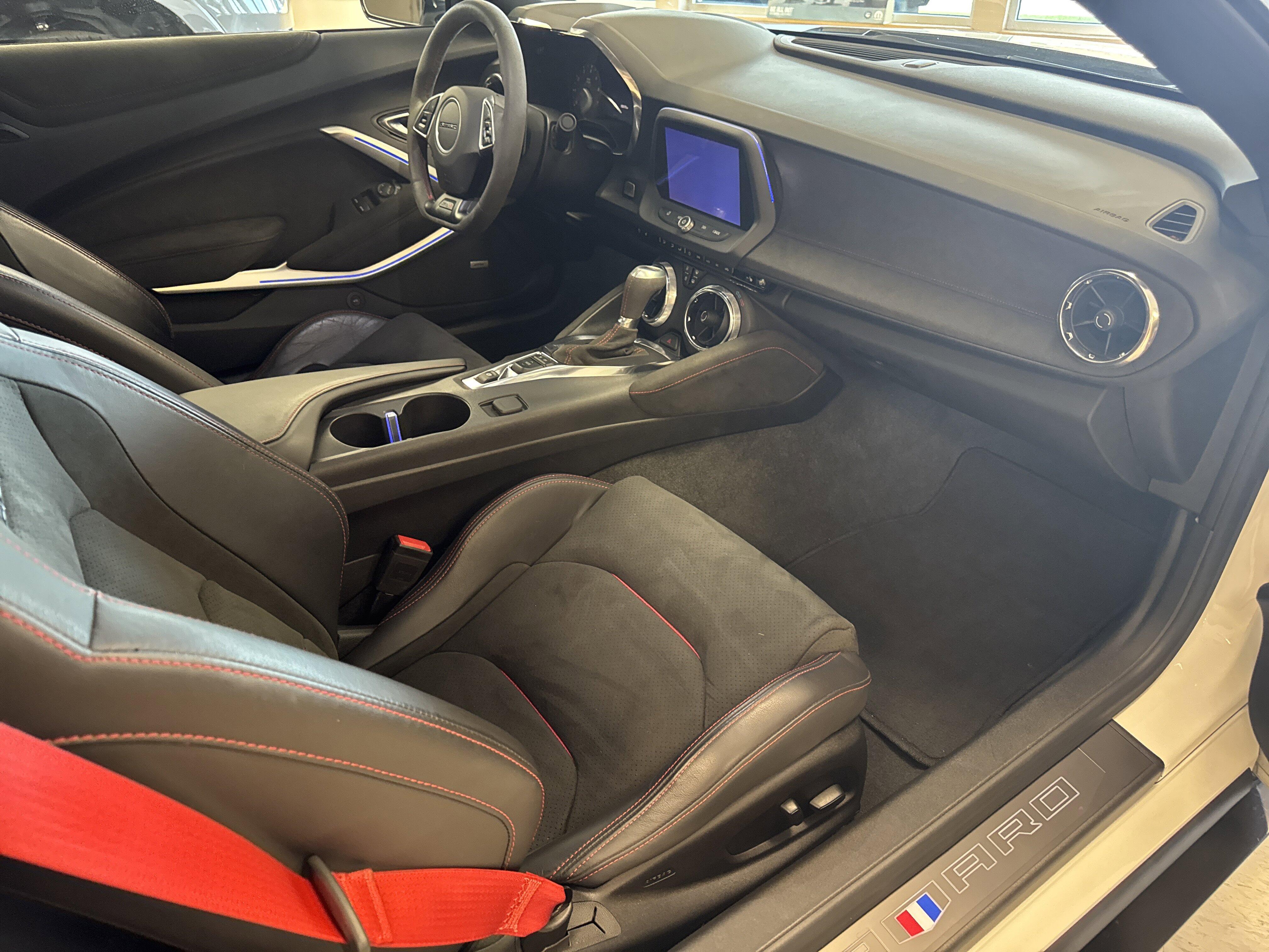 2019 Chevrolet Camaro ZL1 - Photo 20