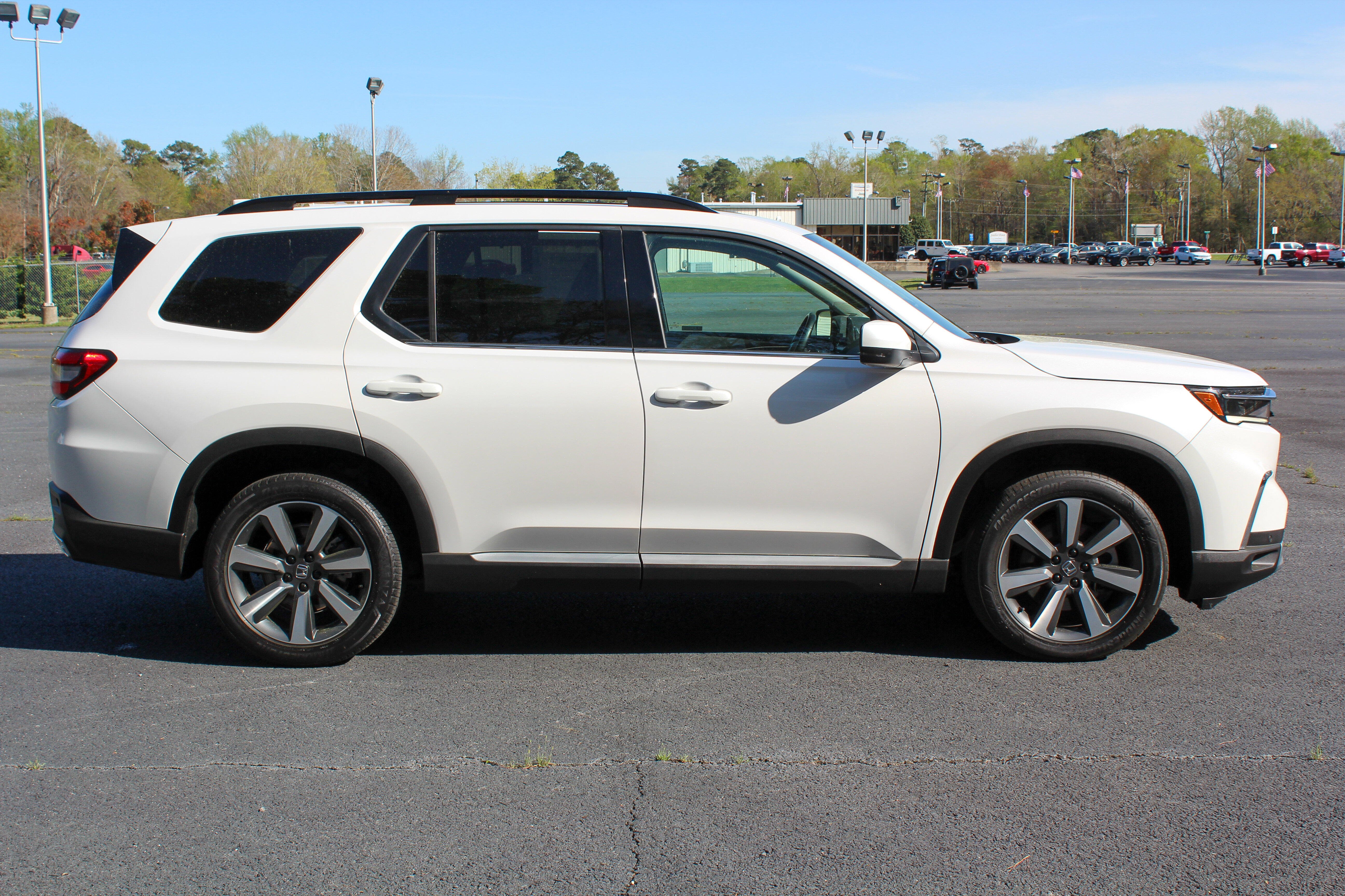 Used 2023 Honda Pilot Touring with VIN 5FNYG1H74PB012945 for sale in Suffolk, VA
