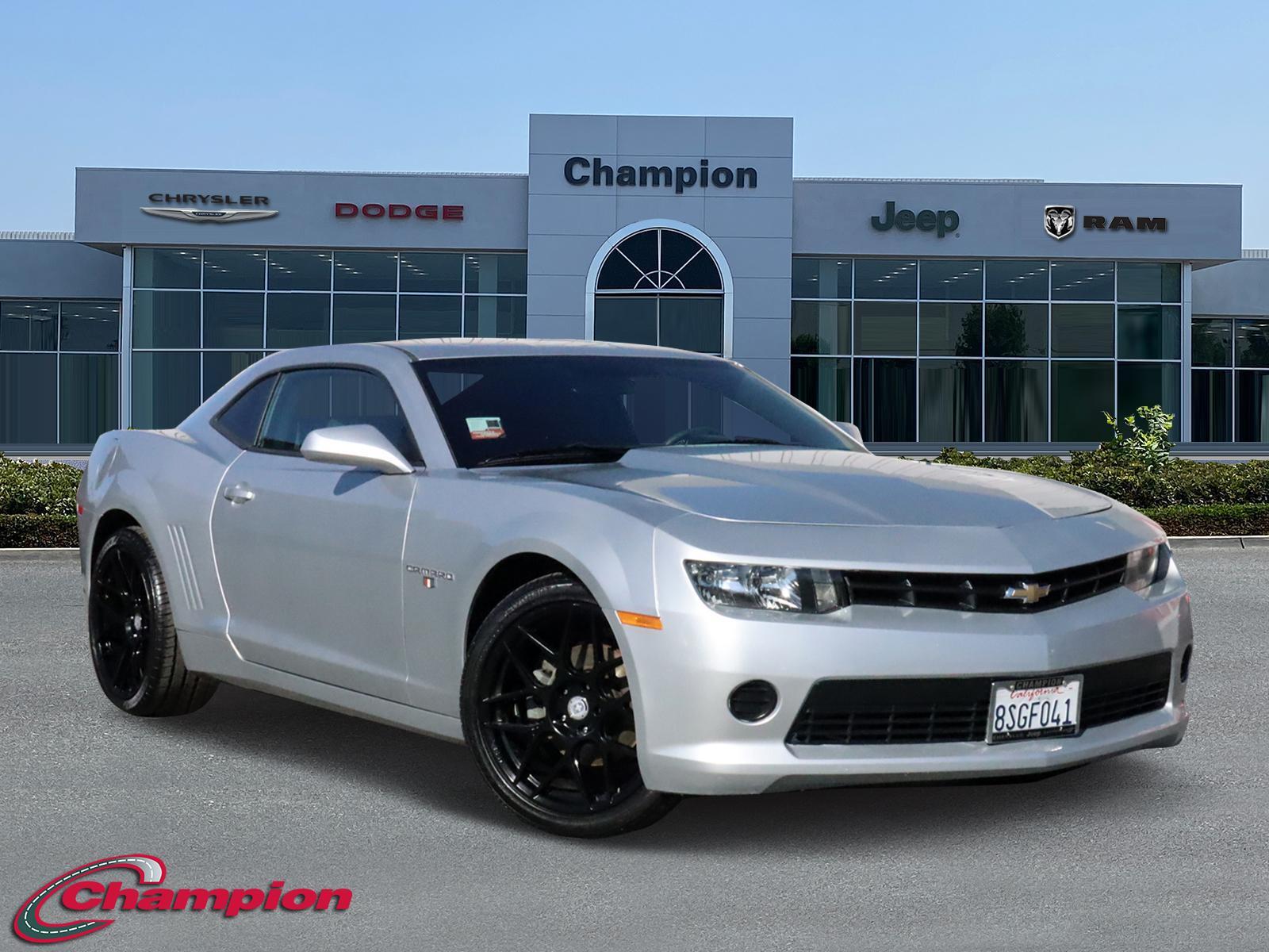 Used 2015 Chevrolet Camaro 1LS with VIN 2G1FA1E32F9300064 for sale in Downey, CA