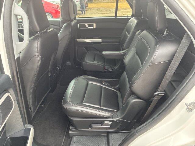 2023 Ford Explorer XLT - Photo 16