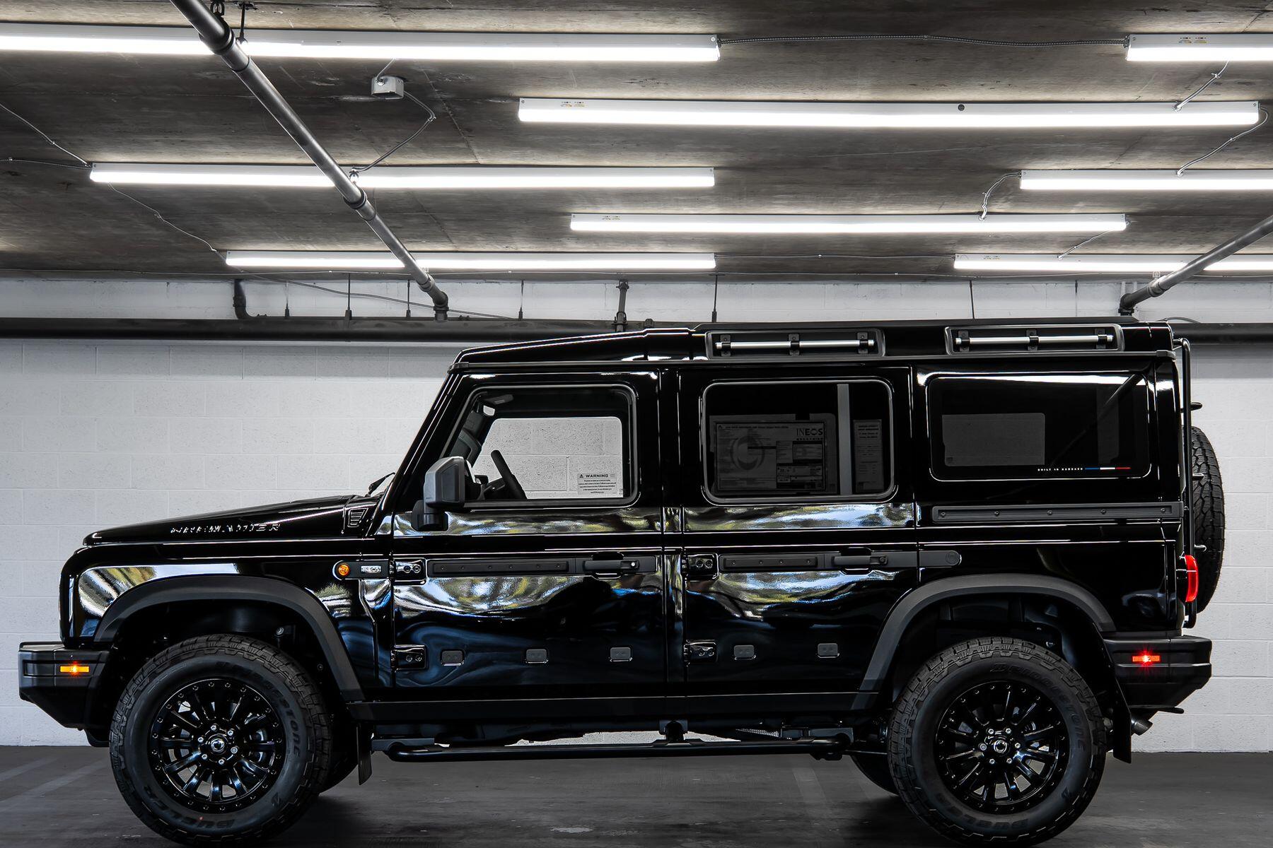 2026 INEOS Grenadier Station Wagon Black EditionImage 2