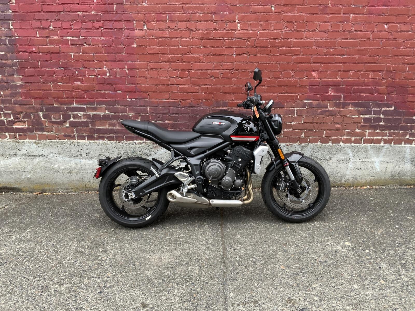 2024 Triumph TRIDENT 660