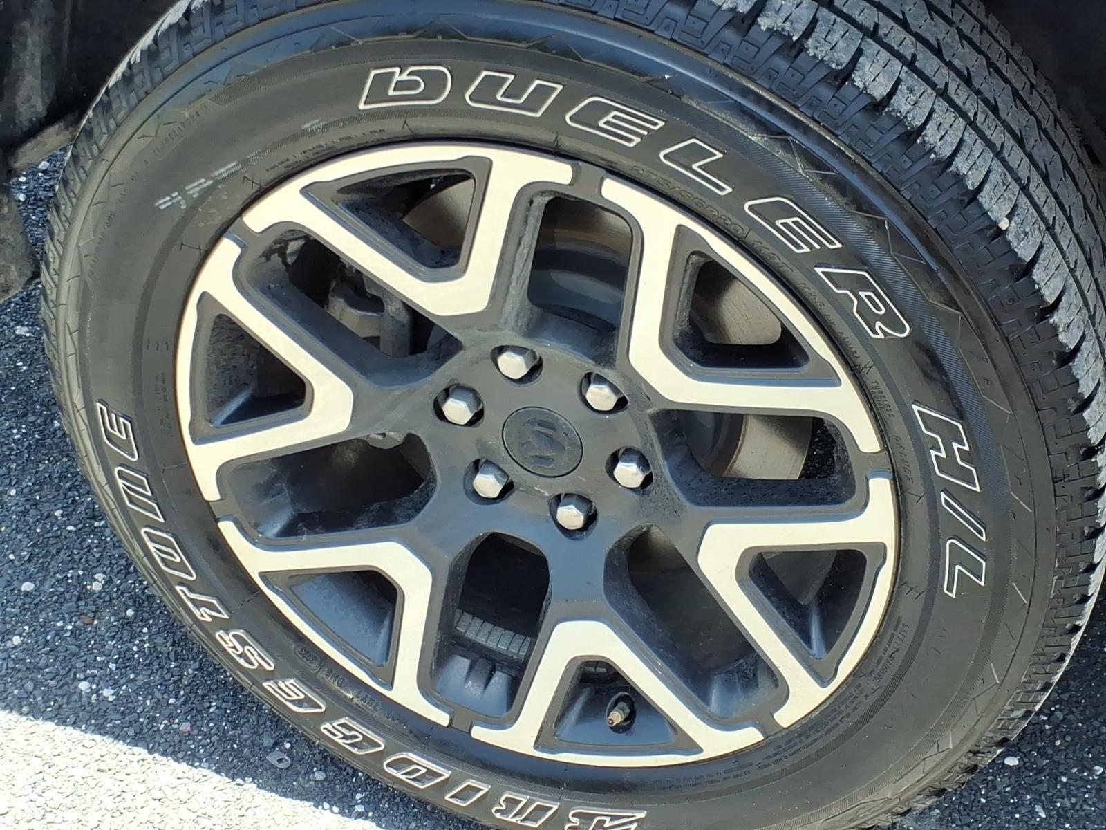 Photo 9