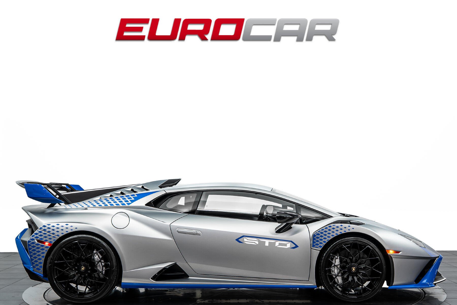 2022 Lamborghini Huracan STO *HUGE CARBON OPTIONS * FRONT LIFT*Image 6