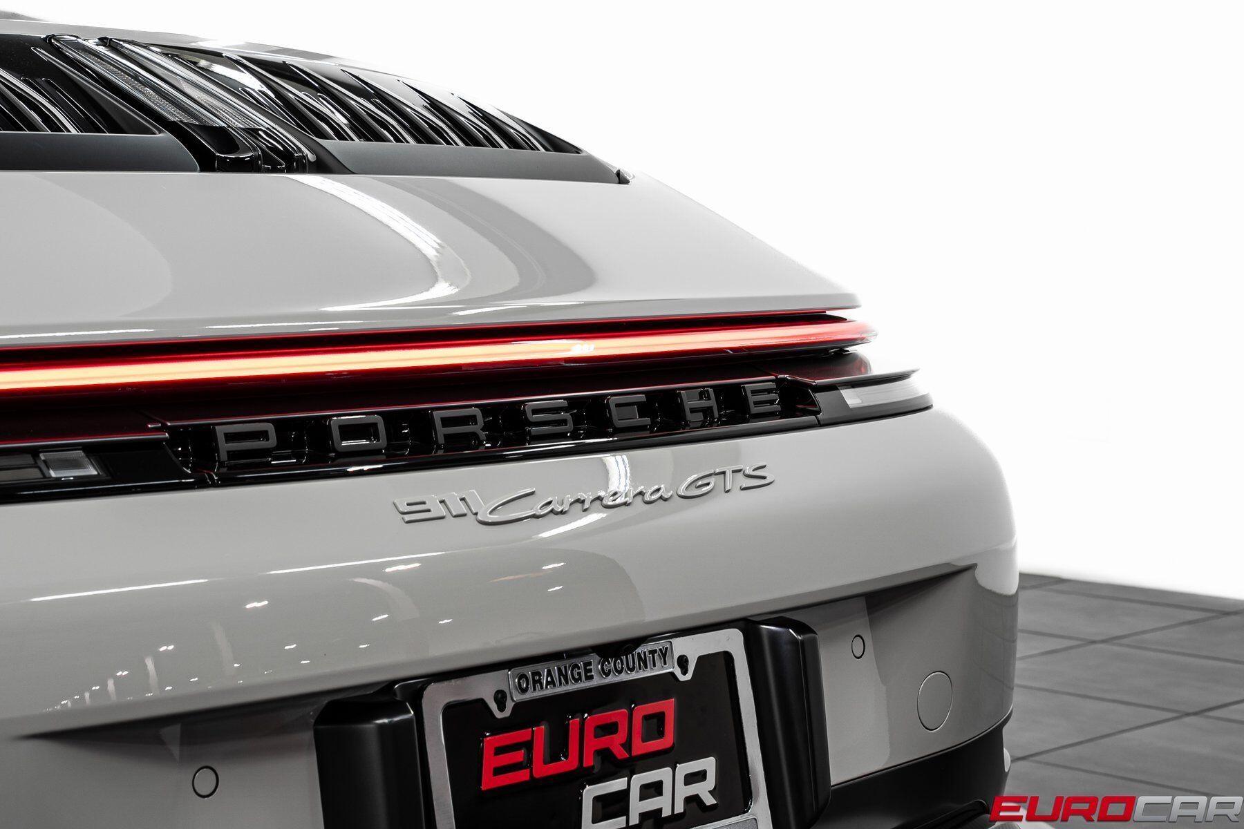 2026 Porsche 911 GTS - Photo 24