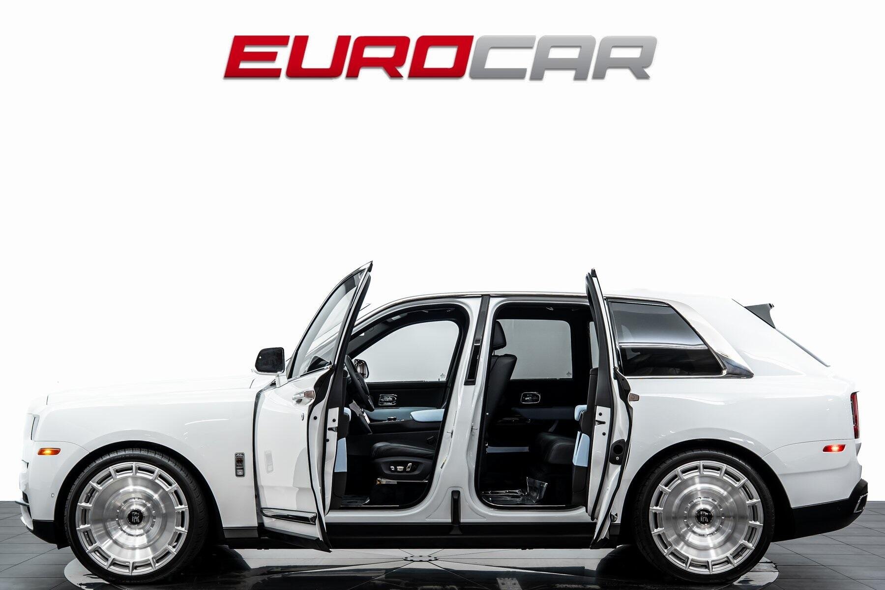 Used 2024 Rolls-Royce Cullinan *BESPOKE INTERIOR * SHOOTING STAR HEADLINER*Image 3