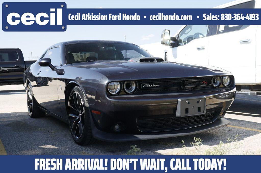 2016 Dodge Challenger R/T Scat Pack