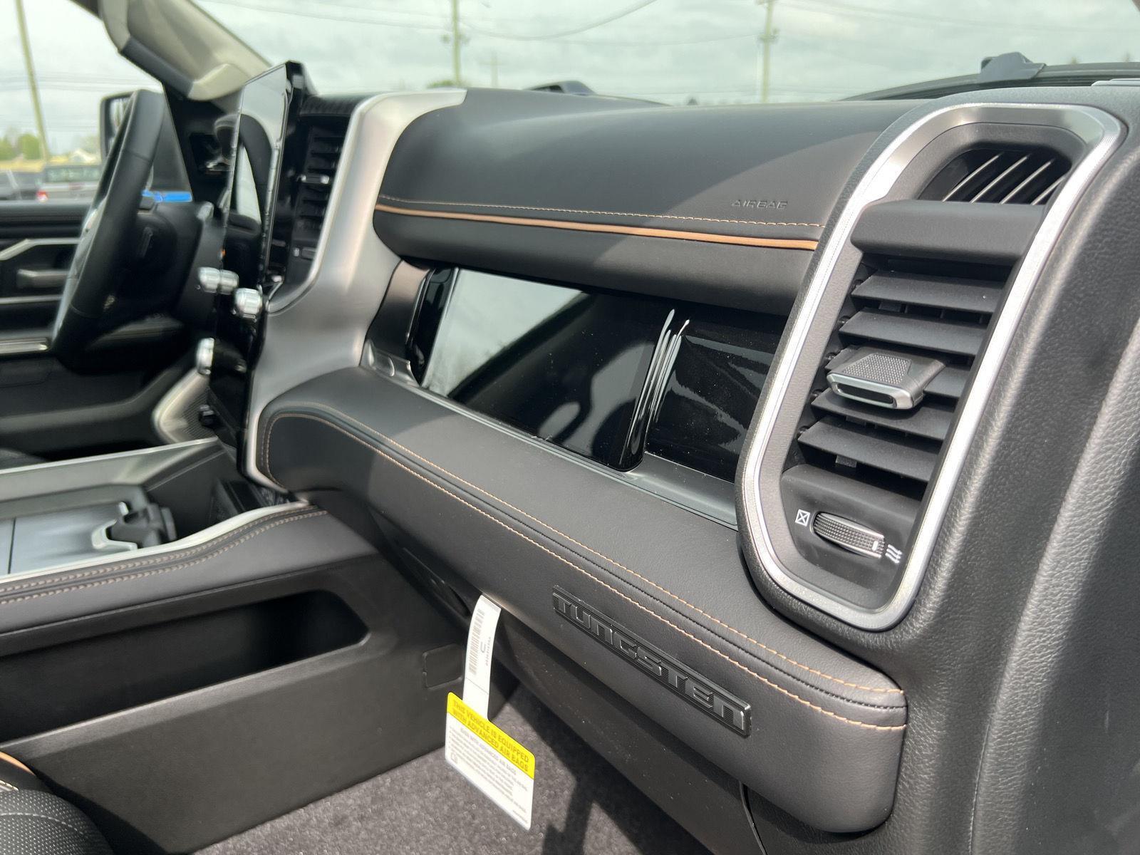 2026 RAM 1500 Tungsten - Photo 37