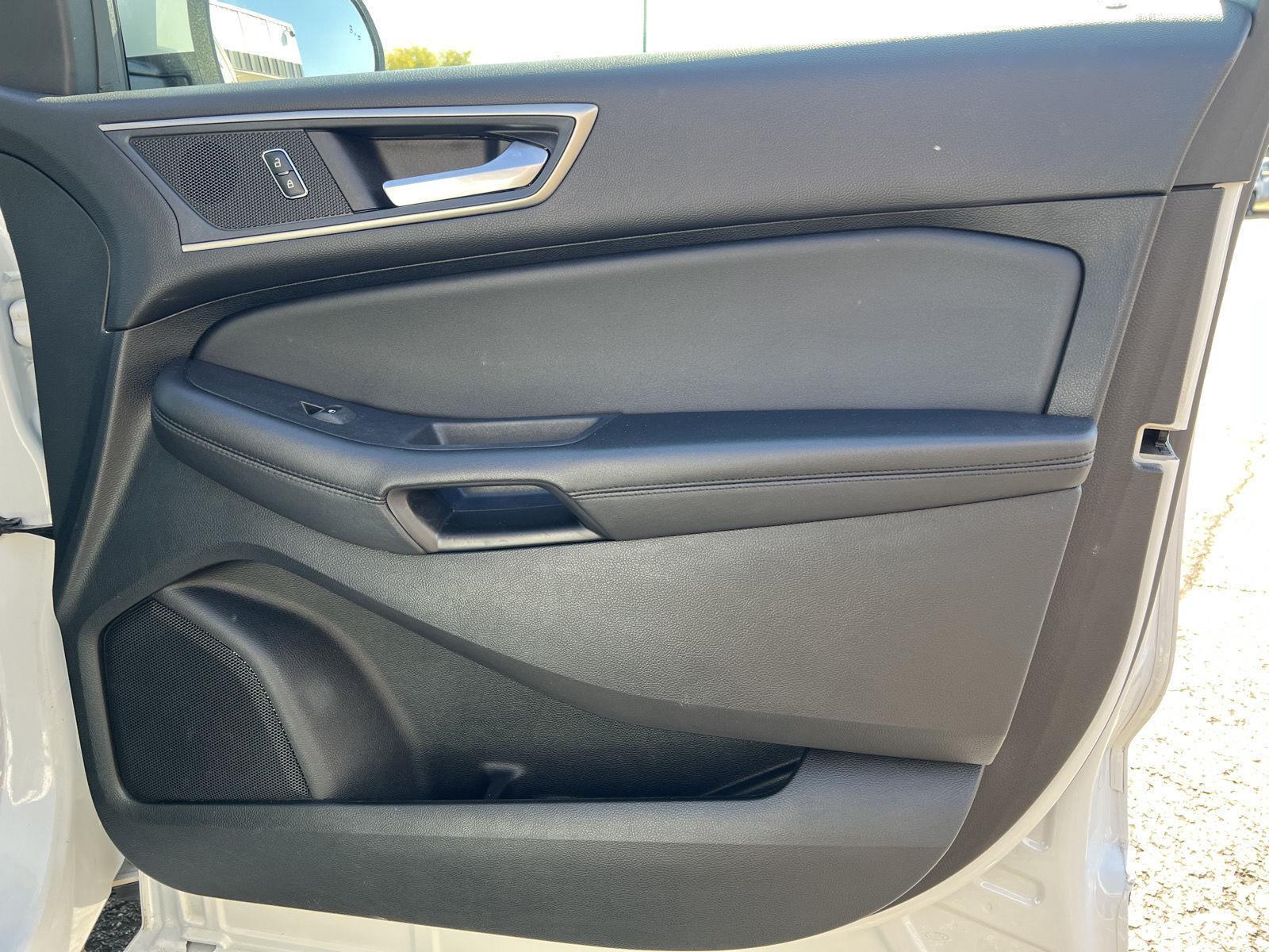 2023 Ford Edge SEL - Photo 14