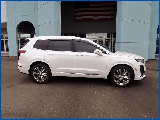 Used 2020 Cadillac XT6 Premium Luxury with VIN 1GYKPDRS3LZ188135 for sale in New Britain, CT