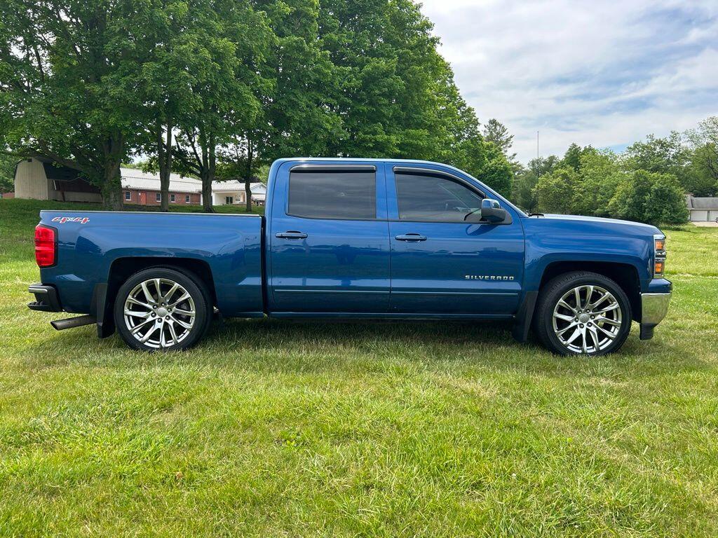 Used 2015 Chevrolet Silverado 1500 LT with VIN 3GCUKREC3FG485435 for sale in Angola, IN