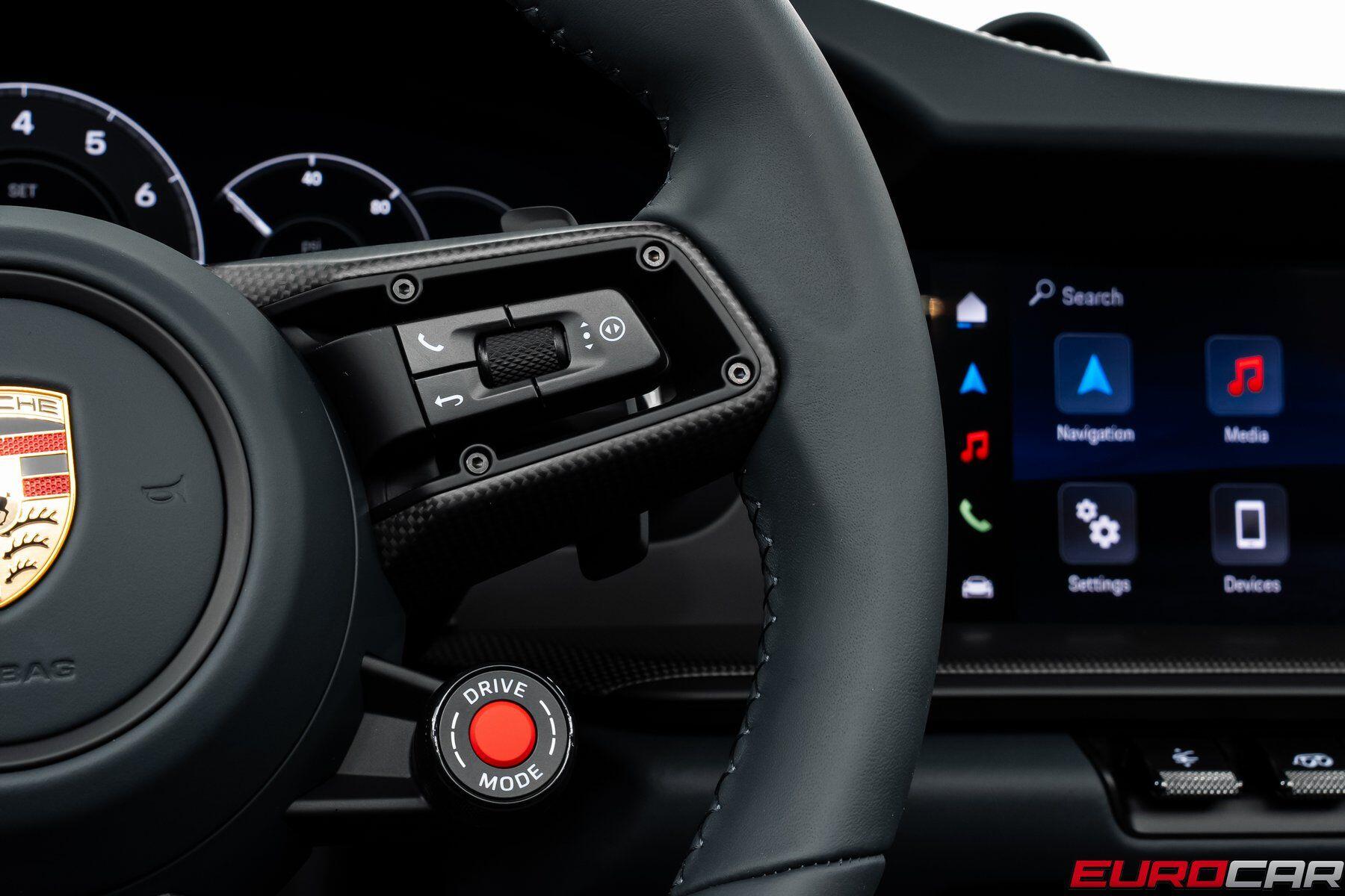 2026 Porsche 911 GTS - Photo 35
