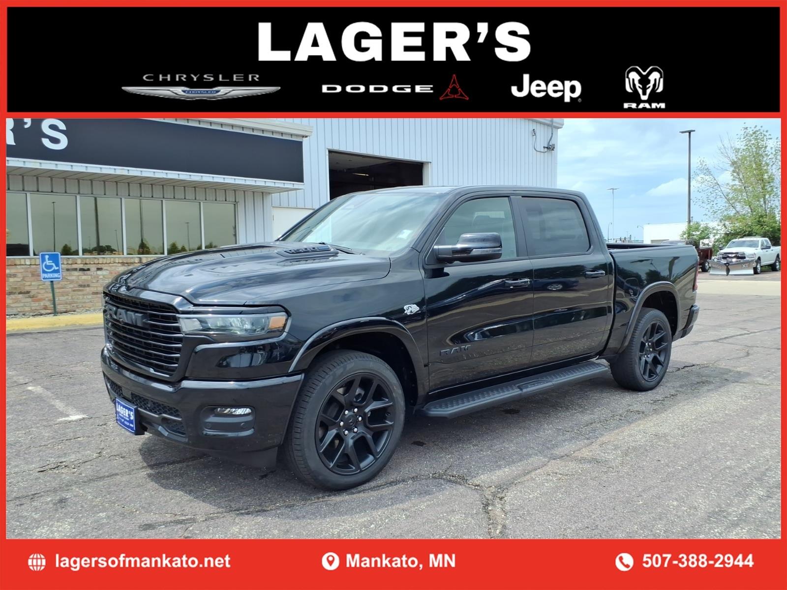 2026 RAM 1500 1500 Laramie Crew Cab 4x4 5'7' Box