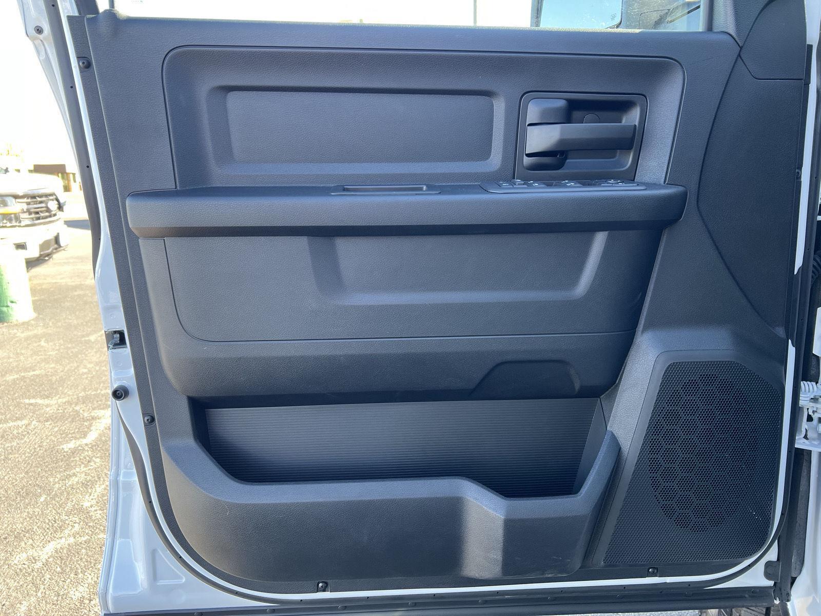 2026 RAM 2500 Tradesman - Photo 15