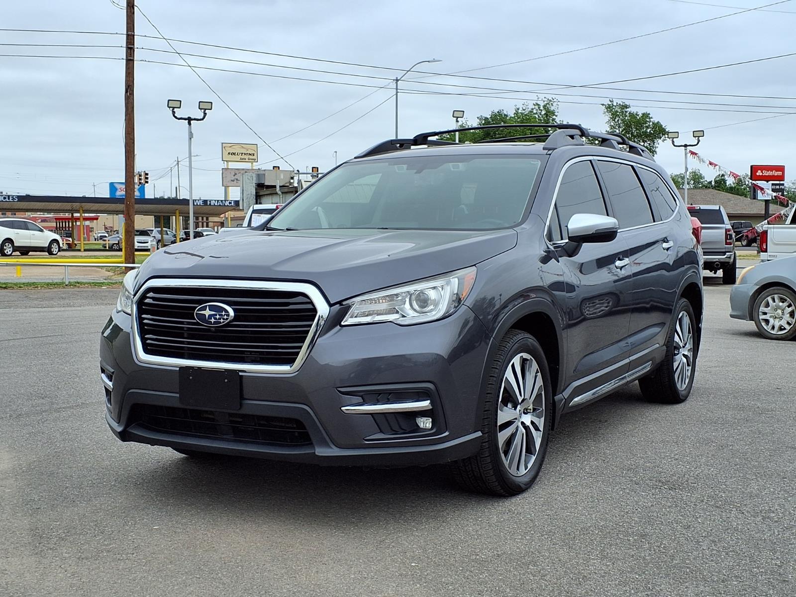 2022 Subaru Ascent Touring's photo