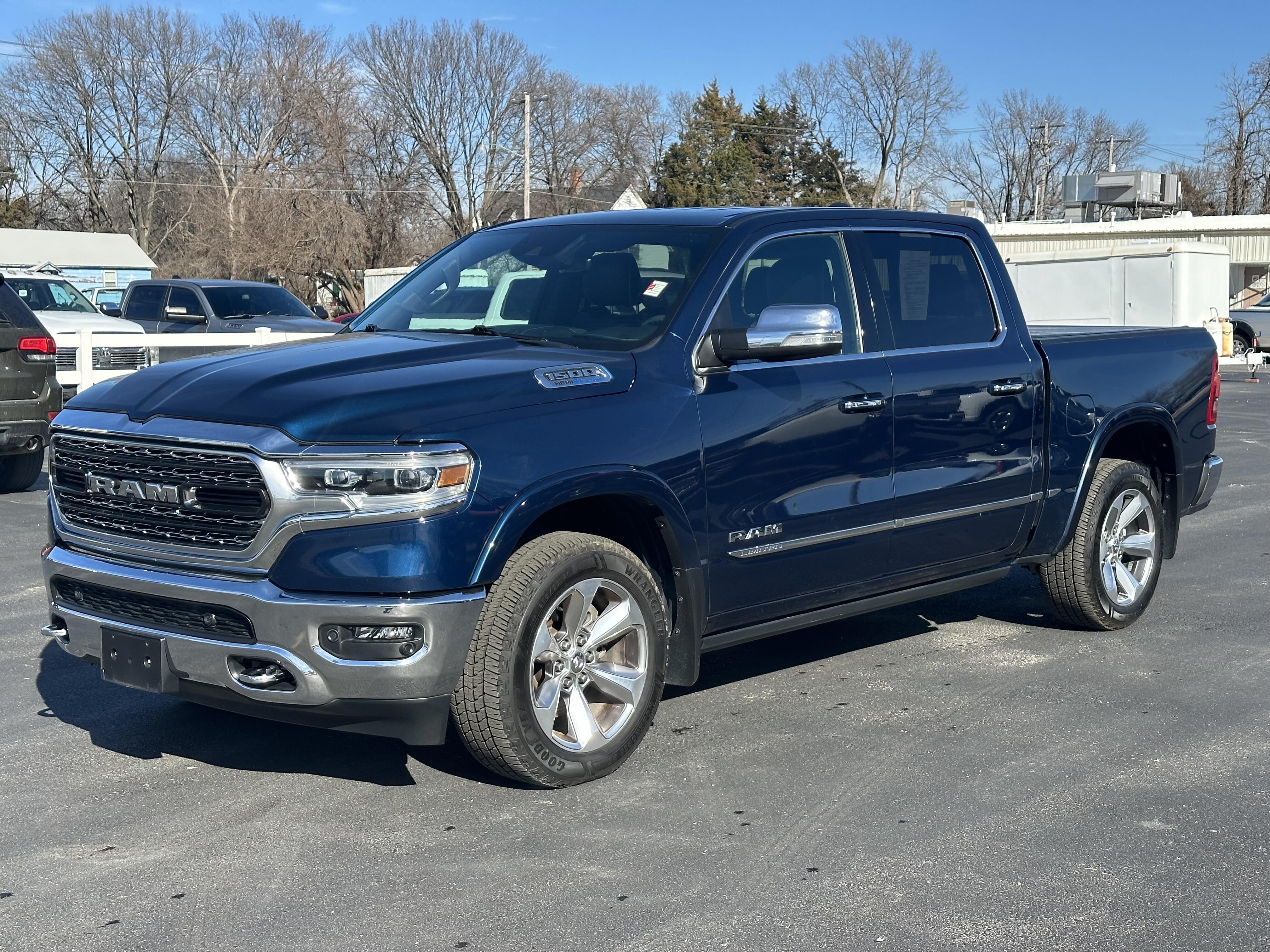 Used 2021 RAM Ram 1500 Pickup Limited with VIN 1C6SRFHT7MN670239 for sale in Chanute, KS