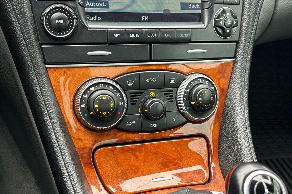2005 Mercedes-Benz SL-Class SL500 - Photo 18