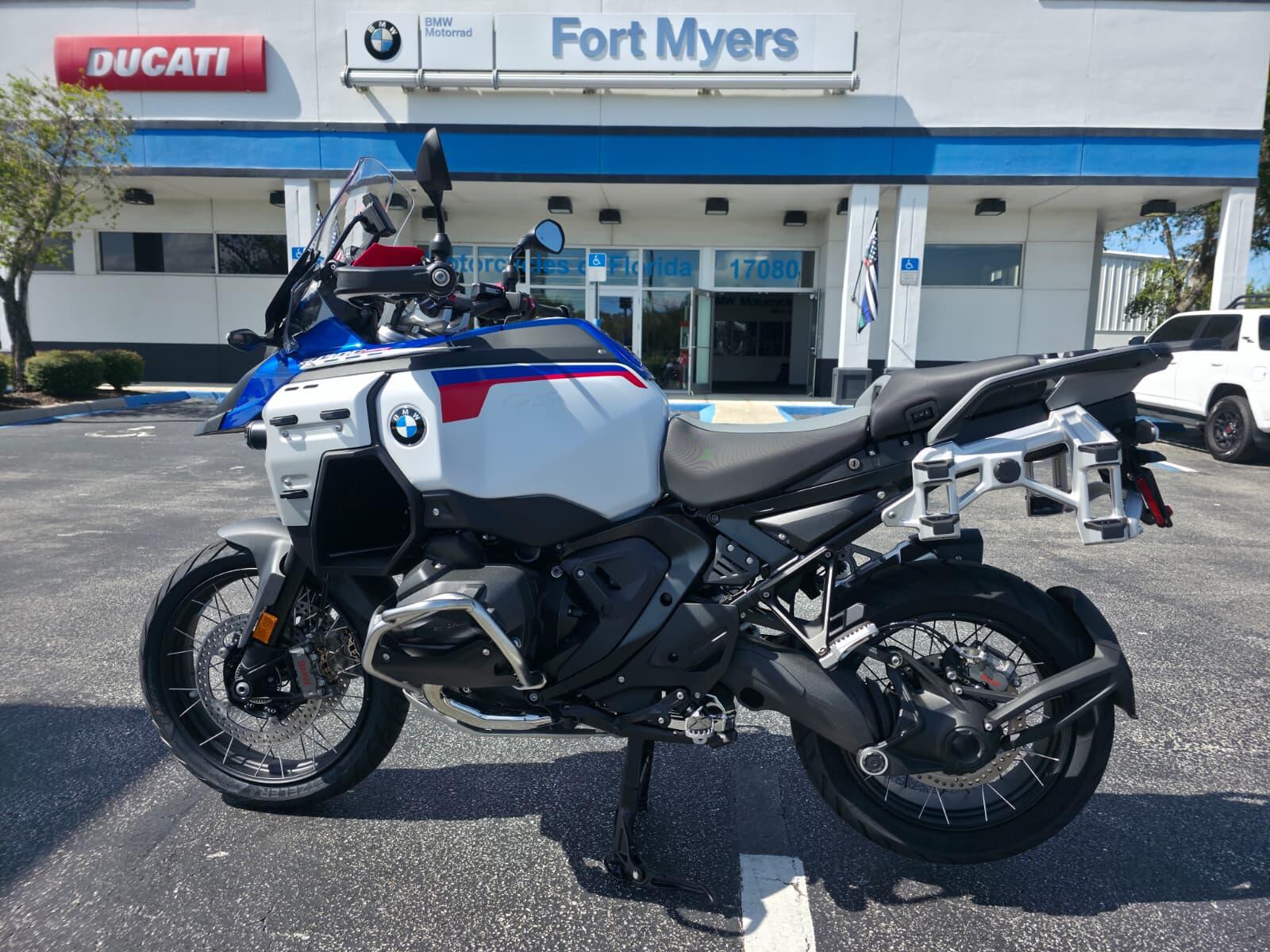 2026 BMW R1300GS-ADV
