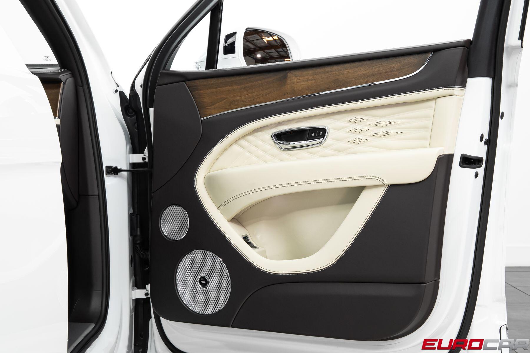 2023 Bentley Bentayga EWB Azure *REAR THEATER * FRONT SEAT COMFORT SPEC*Image 23