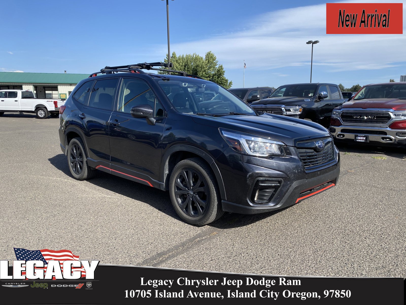 Used 2019 Subaru Forester Sport with VIN JF2SKAPC1KH576453 for sale in Island City, OR