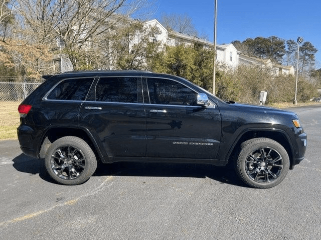 Used 2021 Jeep Grand Cherokee Overland with VIN 1C4RJFCG0MC648183 for sale in Suffolk, VA