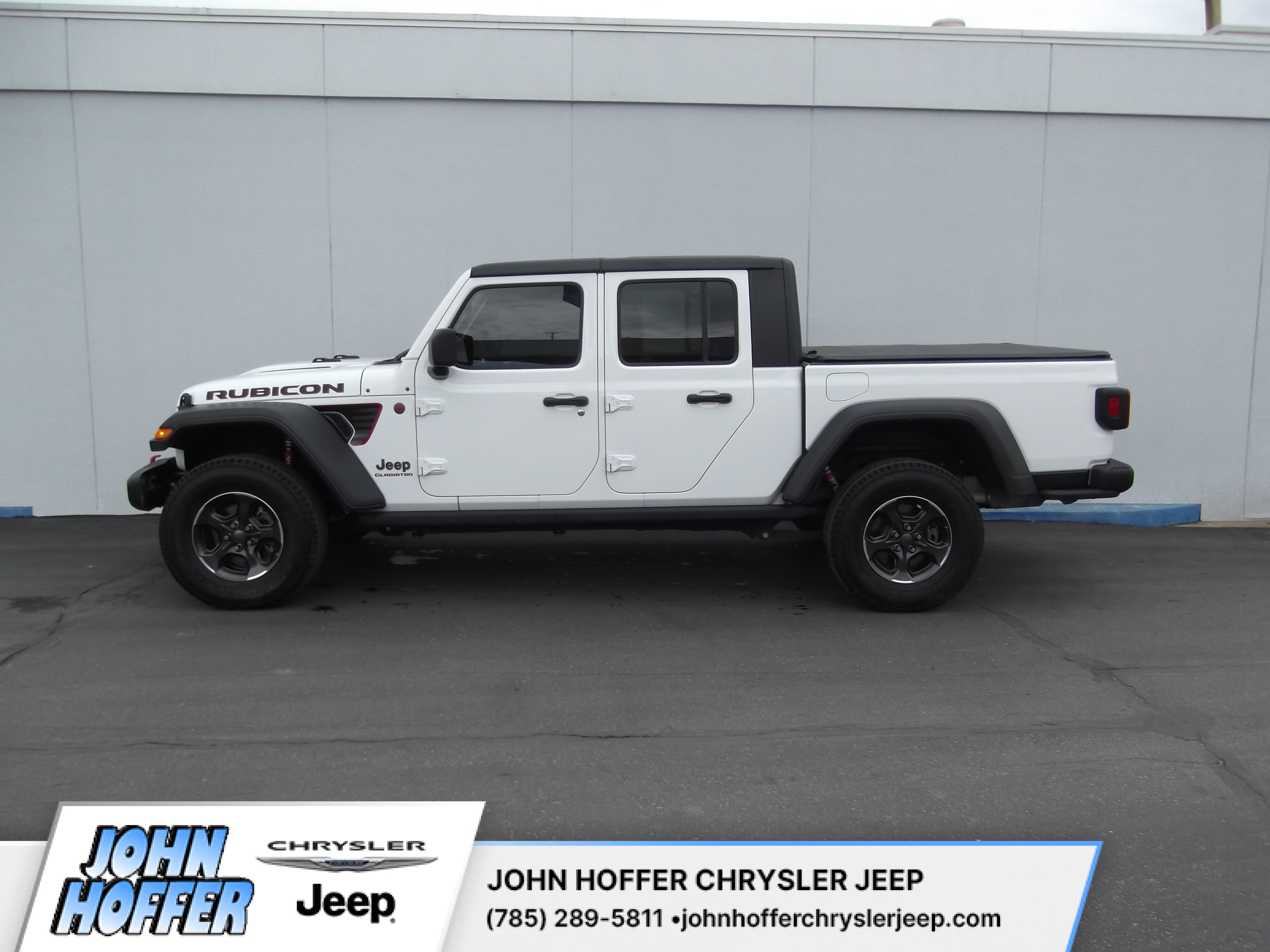 Used 2021 Jeep Gladiator Rubicon with VIN 1C6JJTBGXML586232 for sale in Kansas City