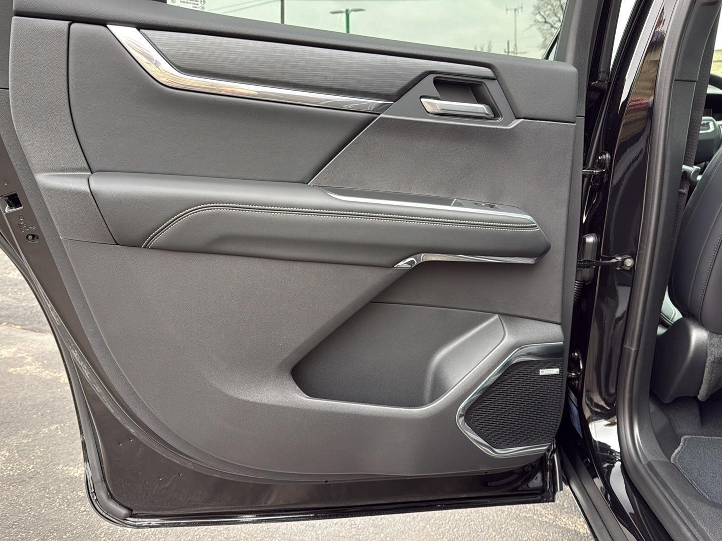 2026 GMC Acadia Elevation - Photo 24