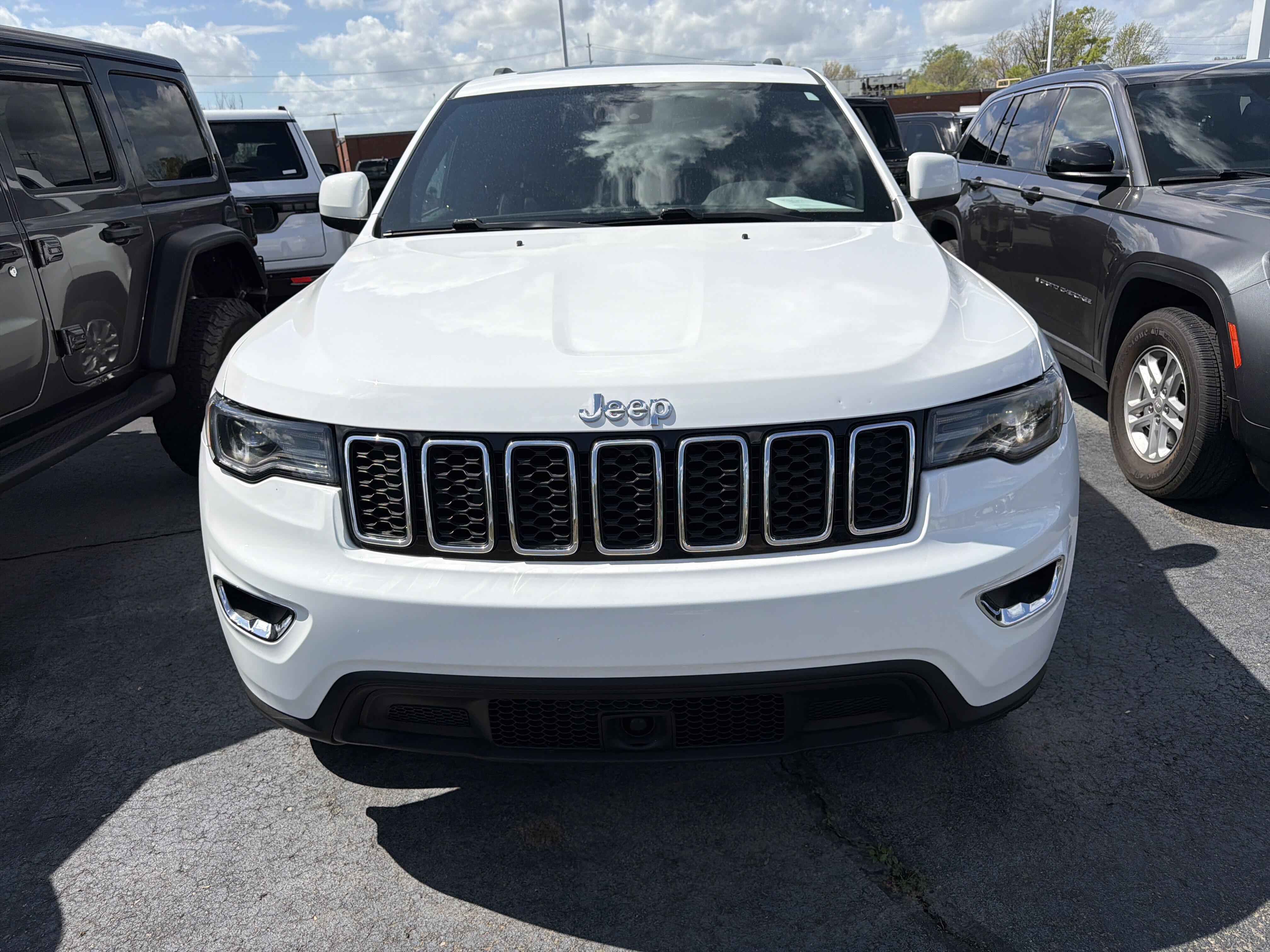 Used 2021 Jeep Grand Cherokee Laredo X with VIN 1C4RJEAG8MC658330 for sale in Springfield, TN