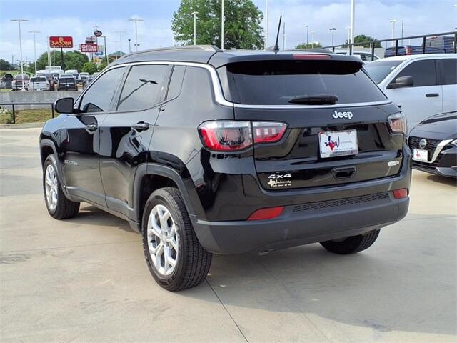 Used 2024 Jeep Compass Latitude with VIN 3C4NJDBN7RT102589 for sale in Huntsville, TX